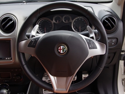 ALFA ROMEO MITO パドルサポート 左右セット ブラック | Autostyle
