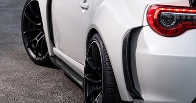 ZC6 BRZ SPORTS LINE GT フェンダー KIT FRP | Autostyle