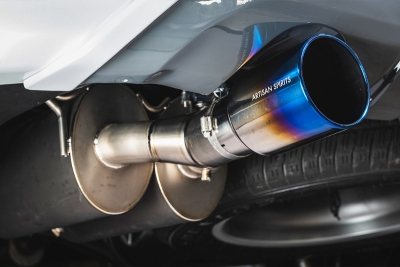 ランドクルーザー300 ZX BLACK LABEL フルチタンエキゾーストシステム