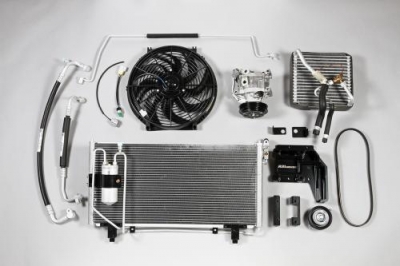 納期未定】スカイライン GT-R BNR32 プレミアムエアコンキット | Autostyle