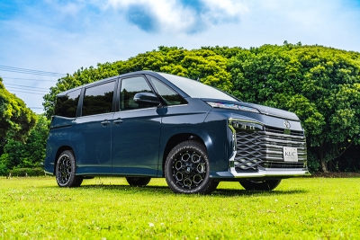 90系 ヴォクシー(ガソリン車専用) リフトアップサスペンション 轟 1 90系 ヴォクシー(ガソリン車専用) リフトアップサスペンション 轟 1