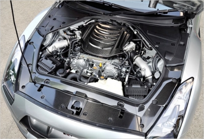 R35GT-R オリジナル商品 | 有限会社エンドレス ENDLESS 「RSW」GT-R（R35）MY17〜用フェンダーエンブレムパネルｘ左右（シルバーカーボン/クリア塗装仕上げ）