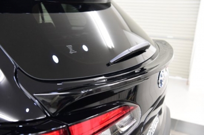 カローラクロス リアゲートスポイラー大 未塗装品 | Autostyle