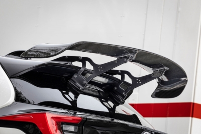 納期未定】GRヤリス LSR WING for GR YARIS タイプL カーボン綾織 