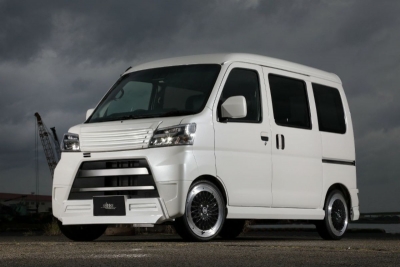 ＠ハイゼットカーゴS320vS321vS330vS331vローダウン９８００円 S321V ハイゼットカーゴ 後期 フロントハーフスポイラー LEDなし 素地