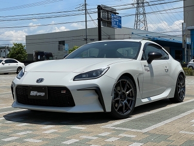 ZN8 GR86 アイライン 素地 | Autostyle