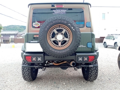 k*o様 ジムニーJB64, JB74用 タニグチ製 クロステールガーニッシュ JB64W ジムニー クロステールガーニッシュ | Autostyle