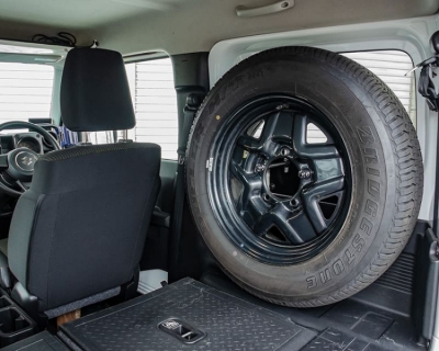 JB64W ジムニー スペアタイヤ車内積載キット | Autostyle
